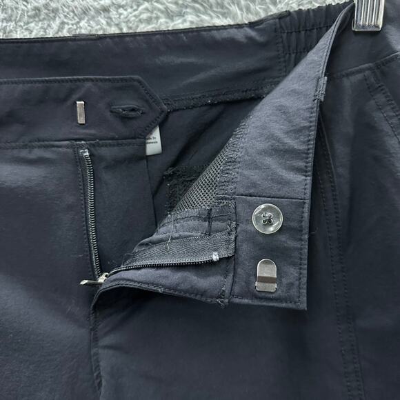 Athleta Size 12 Black Cargo Chino Shorts Stretch Comfort Activewear Outdoors EUC - Picture 5 of 8